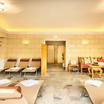 Hubertus 4*