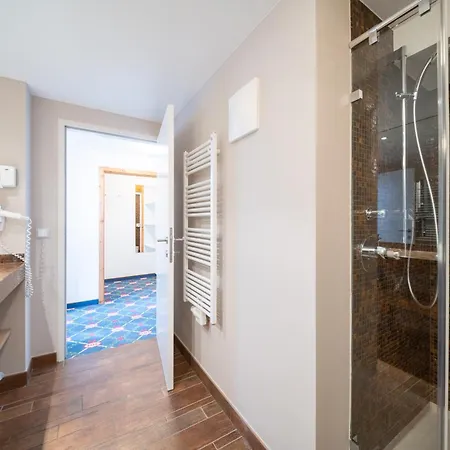 ホテル Hubertus 4*