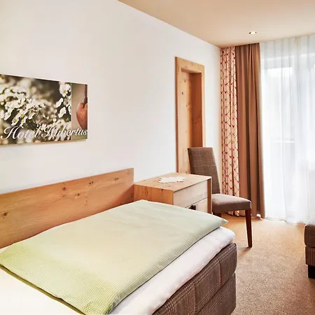 Hotel Hubertus 4*