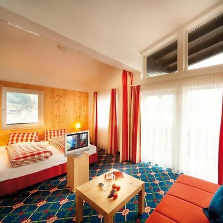 Hubertus Hotel 4*